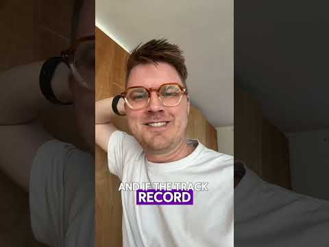Weird marathon record attempts [Video]
