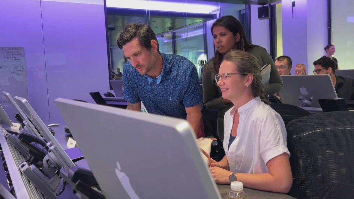 Coding boot camp at uOttawa aims to train veterans in cyber security [Video]