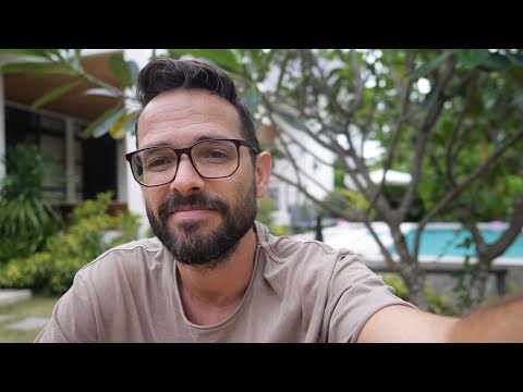 I moved to Thailand [Video]