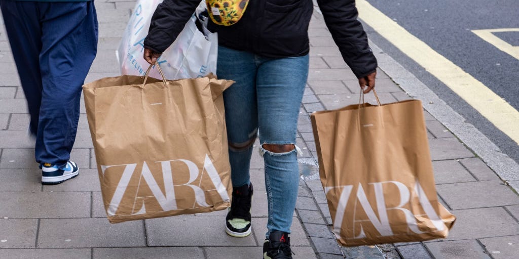 Zara and Pandora Thrive Amid Luxury Downturn [Video]