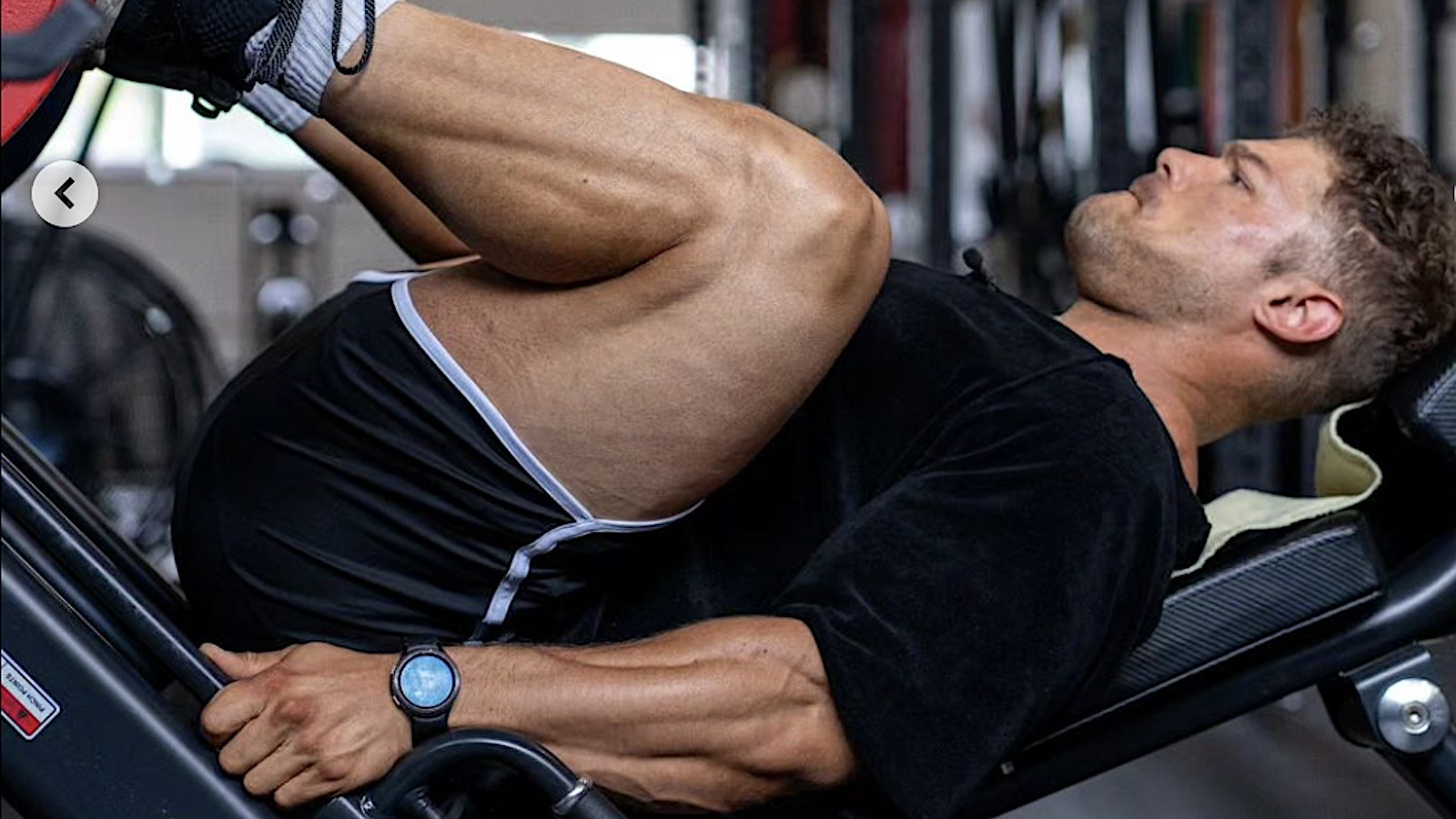 Wesley Vissers 3 Exercises That Pack Massive Size on His Quads [Video]