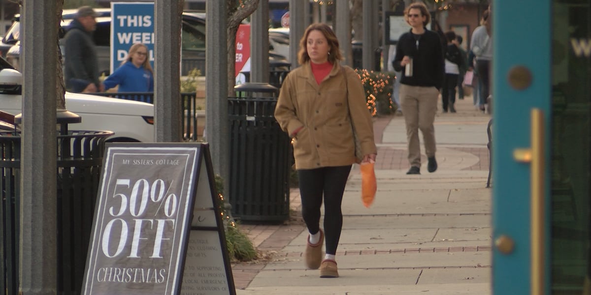 Its kind of a pain: Long lines to return items across the Cape Fear area days after Christmas [Video]