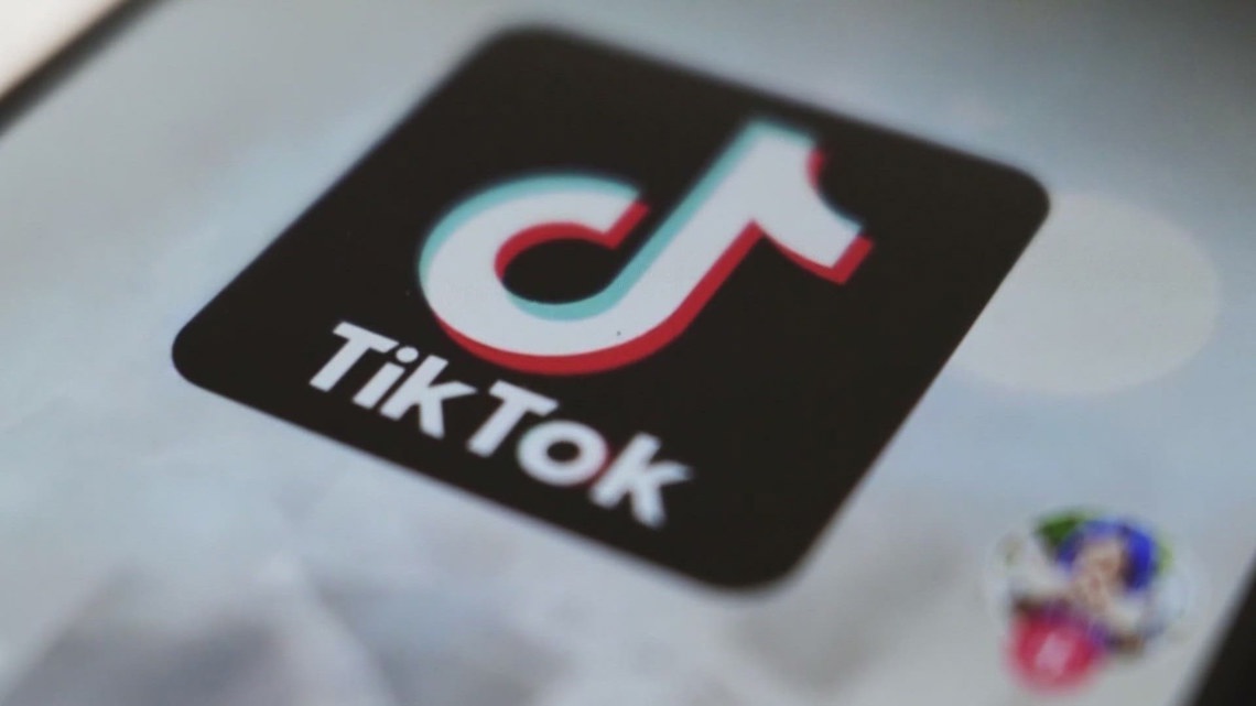 ‘It Will Change’ | UTSA marketing professor sounds off on TikTok as vision to keep app online takes shape [Video]